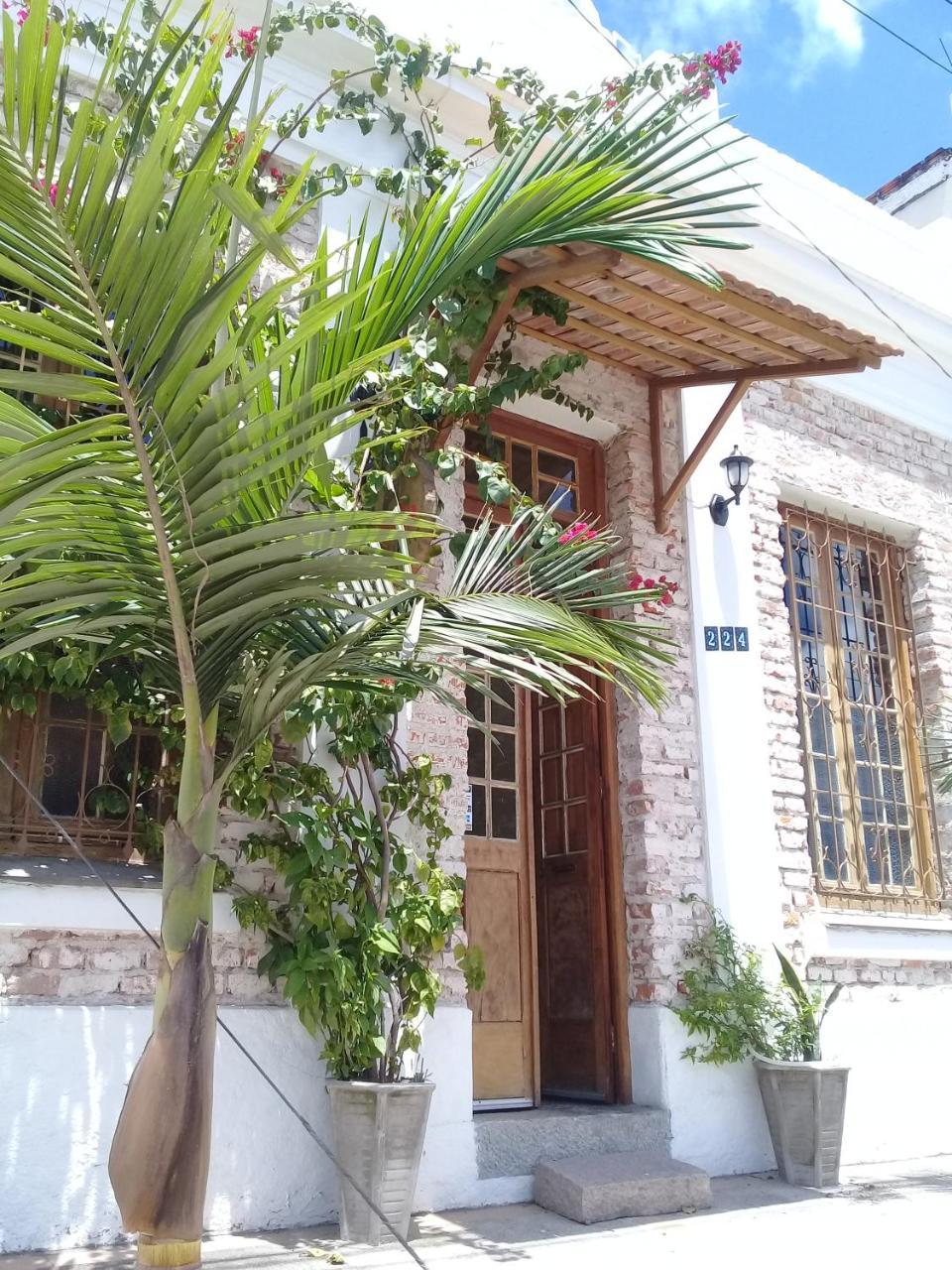 Pousada Casa Frida Pelotas Exterior foto